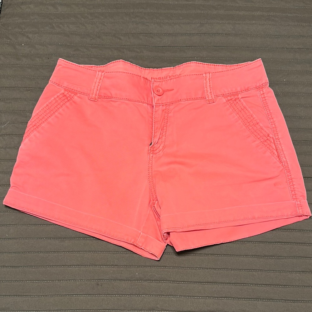 🏡Maurices Pink Bermuda Shorts Classic Cotton Style